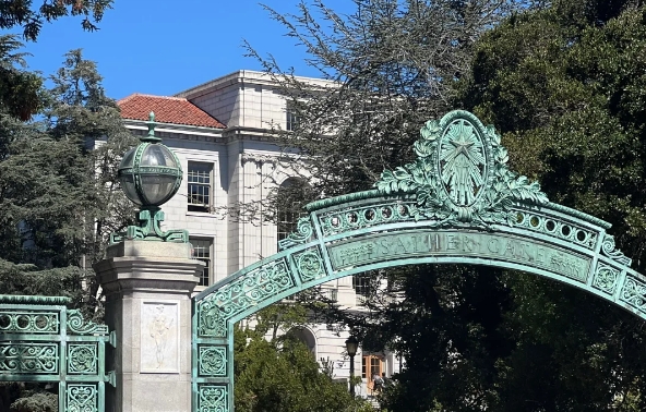 UCB-加州大學伯克利分校